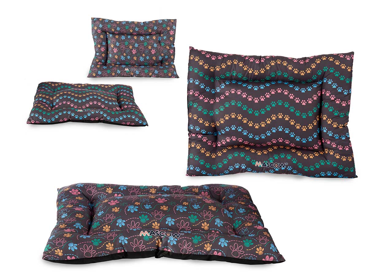 CAMA MASCOTA 67X85CM HUELLAS 909800